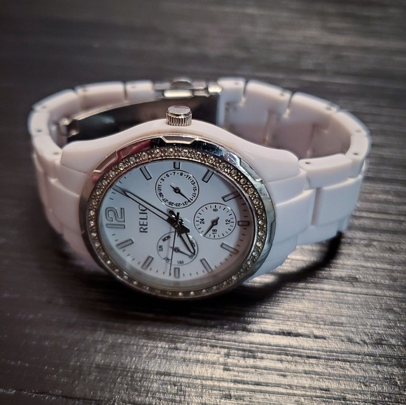 Relic White Three-Hand Stainless Steel Watch - Picture 2 of 6